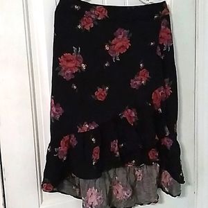 Torrid Floral Faux Wrap Skirt Torrid Size 00 (Med)